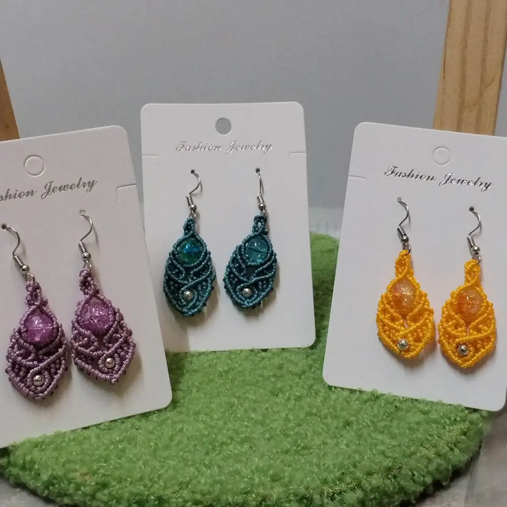 The Flora's Eye - Handmade Macrame Earrings