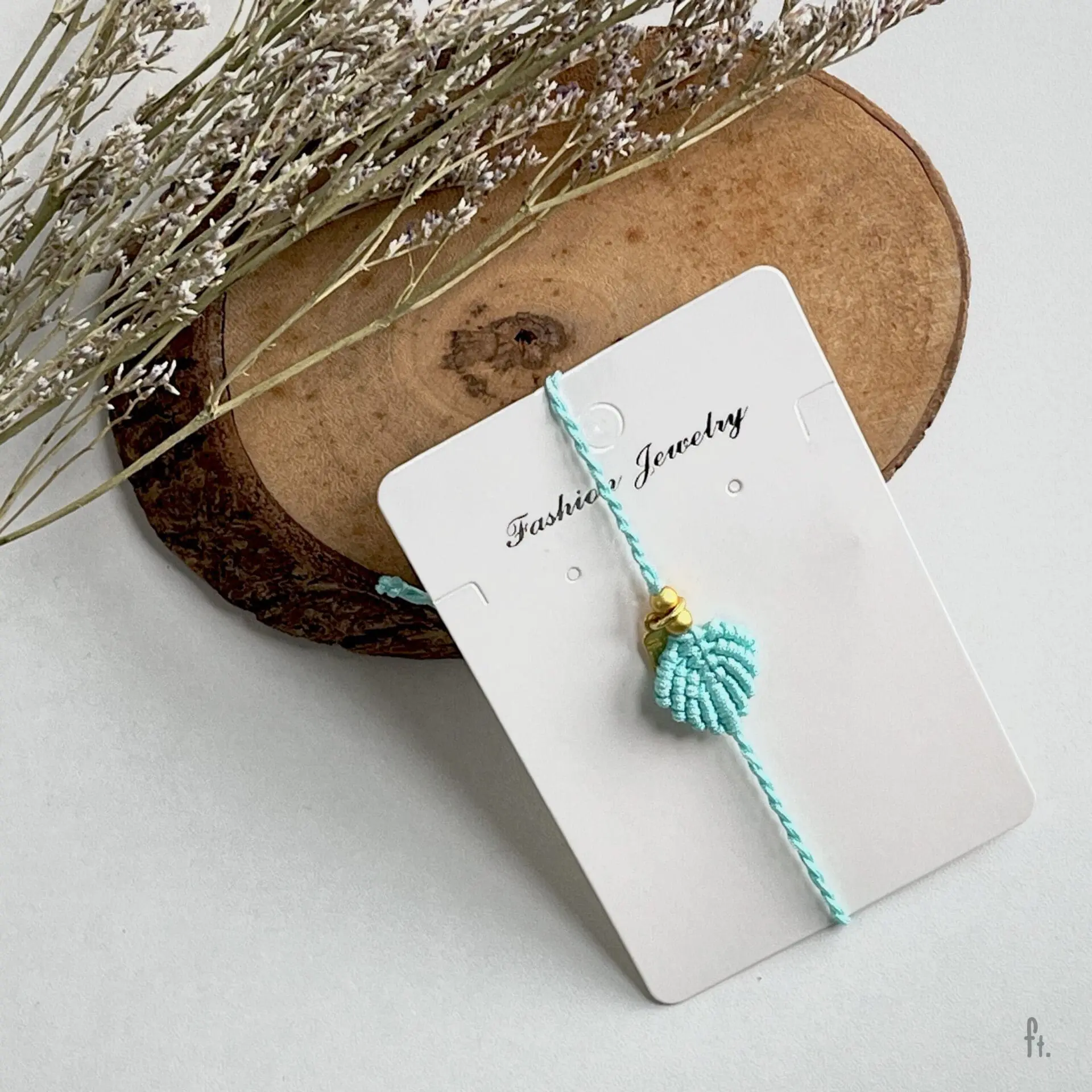 product-grid-gallery-item