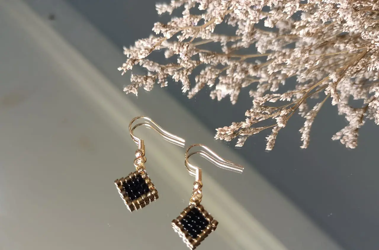 THE STONE Geometry Rhombus Beaded Ear Hook Earrings